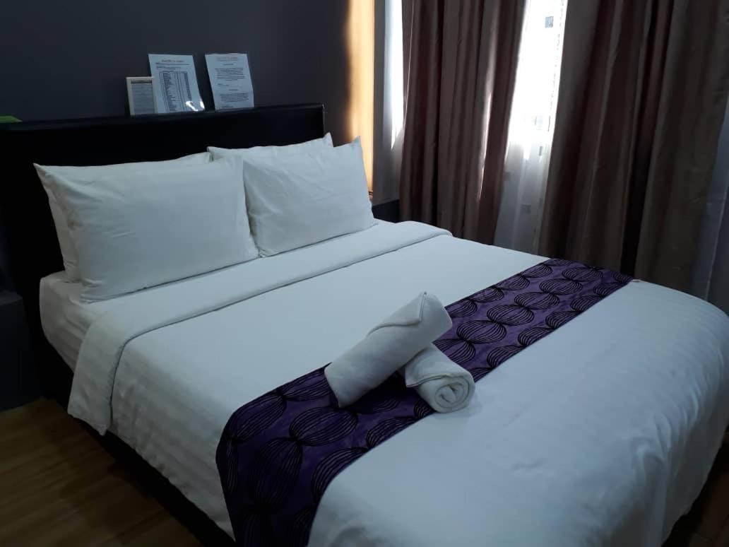 Sunset Villa Inn Пантай Ченанг Екстериор снимка