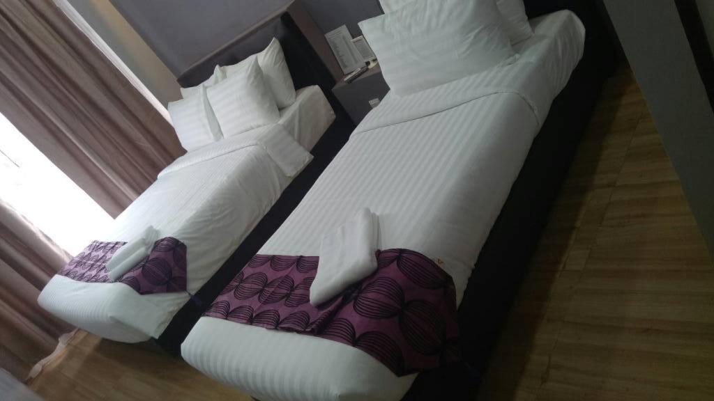 Sunset Villa Inn Пантай Ченанг Екстериор снимка